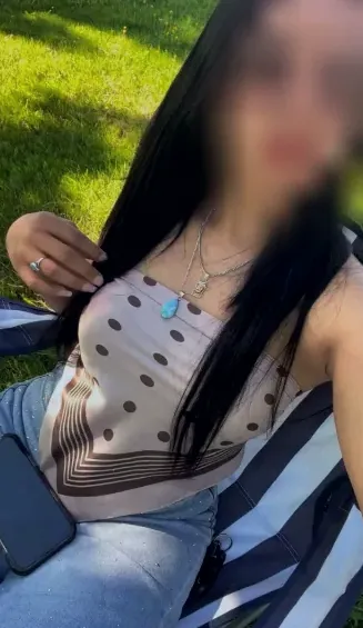 Franziska, 25