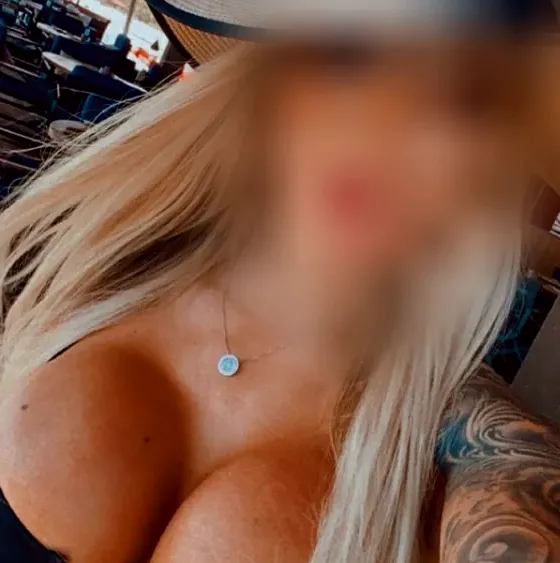 Isabell, 35
