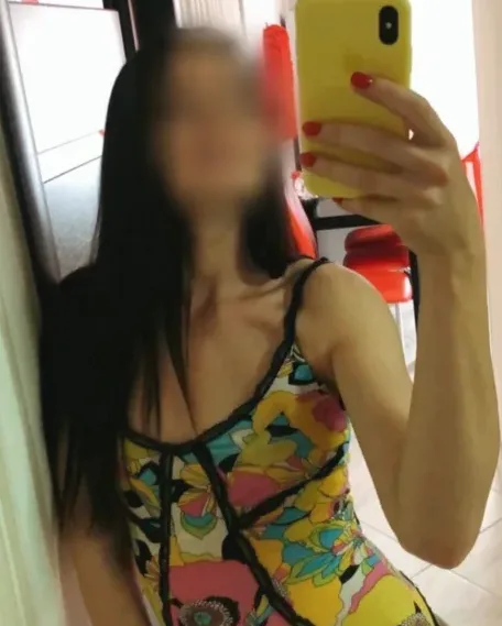 Stefanie, 35